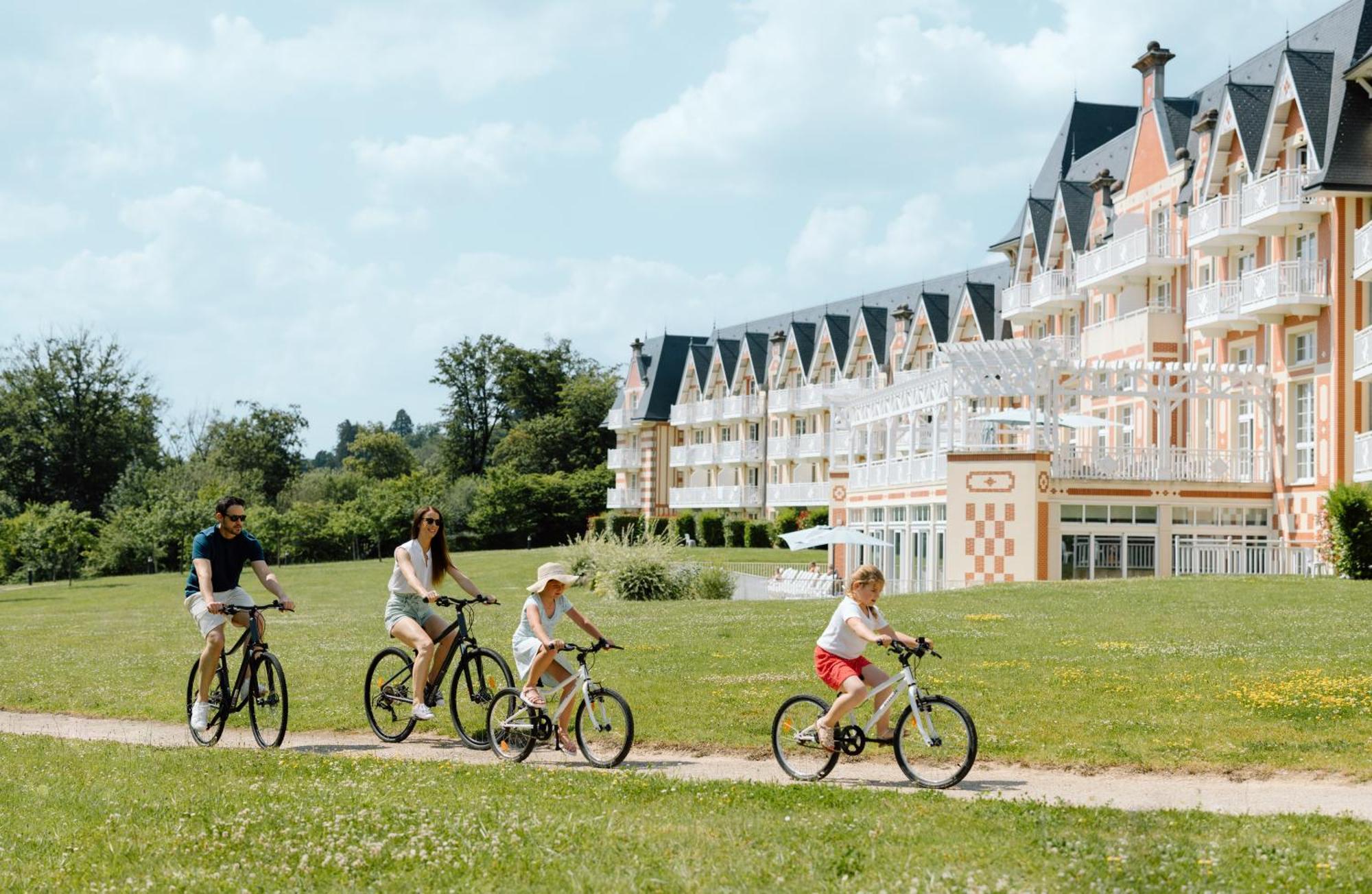 Residence B'O Cottage - B'O Resort Thermal & Spa Bagnoles de l'Orne Normandie Экстерьер фото